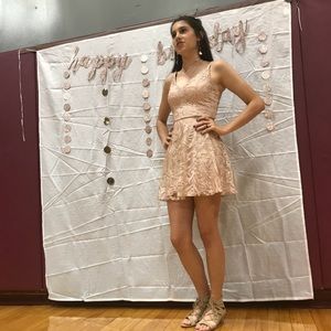 Meet your Posher, Claire